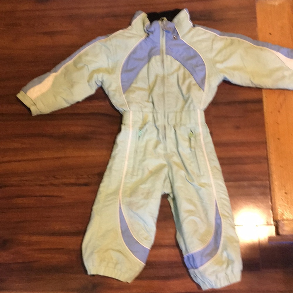 Snow suit